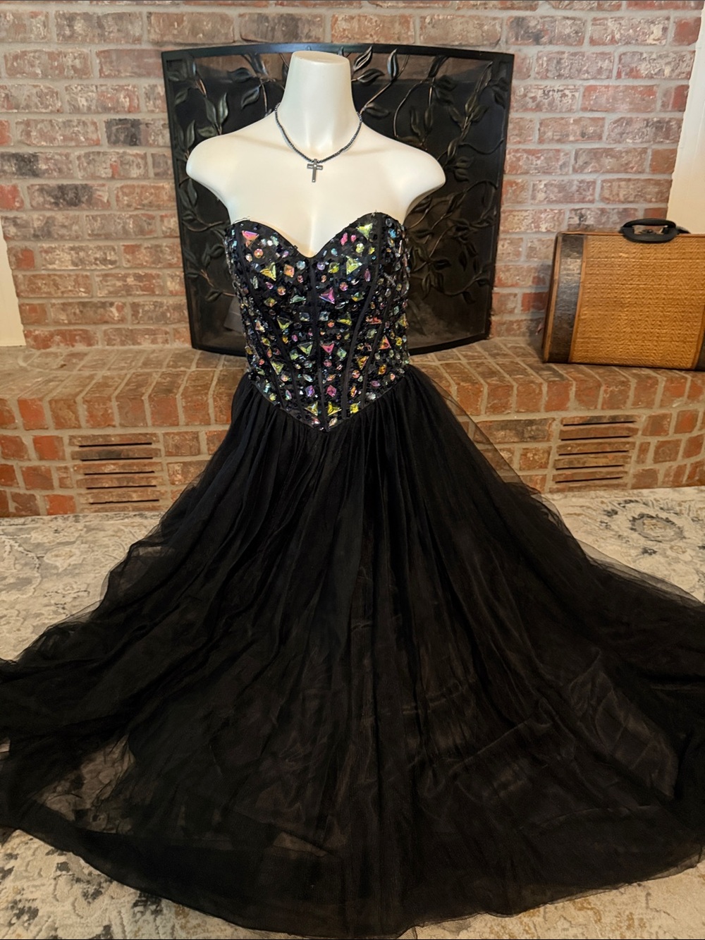 Fiesta Vintage Black Jeweled Corset Ball Gown Prom Dress XS
